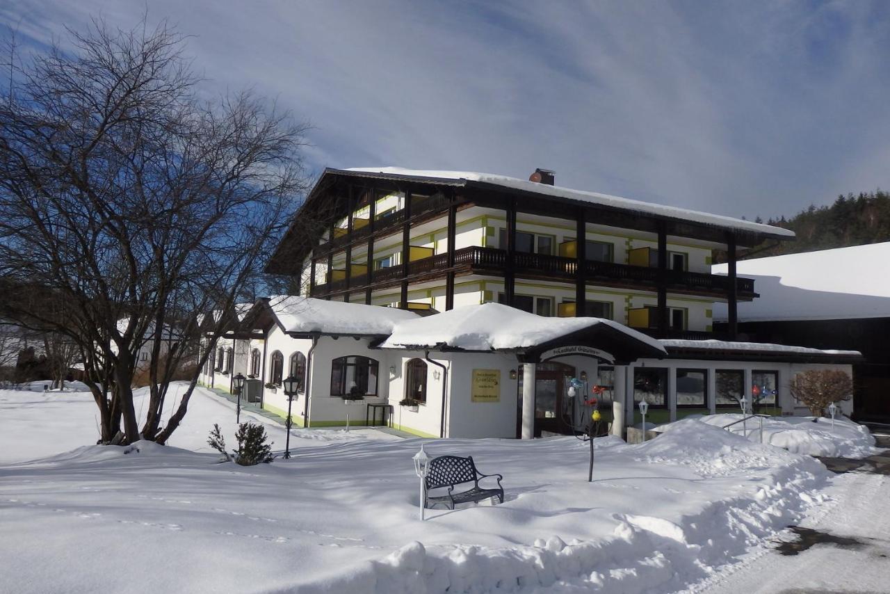 Landhotel Gruenwies -Bonsai-Wellness Garni (Adults Only) Lohberg Exterior photo