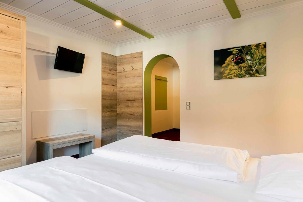 Landhotel Gruenwies -Bonsai-Wellness Garni (Adults Only) Lohberg Exterior photo